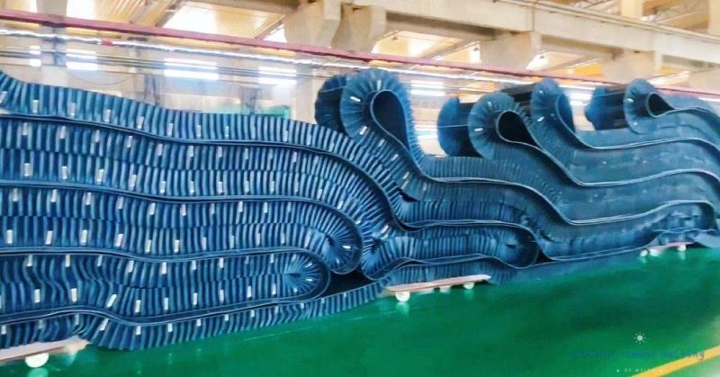 Heat Resistant Rubber Ep100/Ep200/Ep300/Ep400 Fabric Sidewall Conveyor Belt for Metallurgy