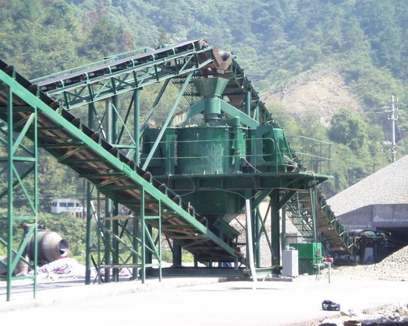 Rubber Track Belt Conveyor Transporting in Mining and Quarry