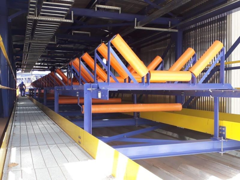 New Arrive Steel Conveyor Idler Roller Conveyor Idlers Suppliers Poly HDPE Carrying Trough Roller Steel Roller Conveyor Roller Idler Carrier Roller with Bracket