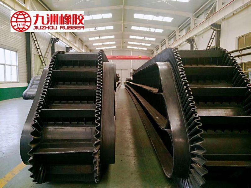 Steeply Inclined Sidewall Corrugated Conveyor Belt