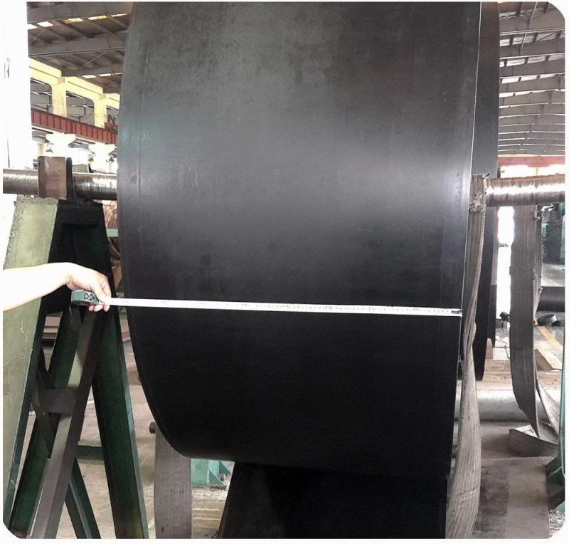 Industrial Heat/Tear/Wear/Fire Resistant Air 14MPa 18MPa Ep Fabric Rubber Conveyor Belt/Sidewall Conveyor Belt/Chevron Transmission Crusher Conveyor Belt