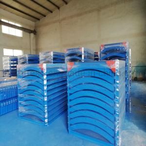 Conveyor Transfer Chute for Material Build-up and Clogging Prevention