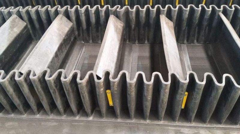 90 Degree Vertical Sidewall Corrugated Stand Inclined Conveyor Belt