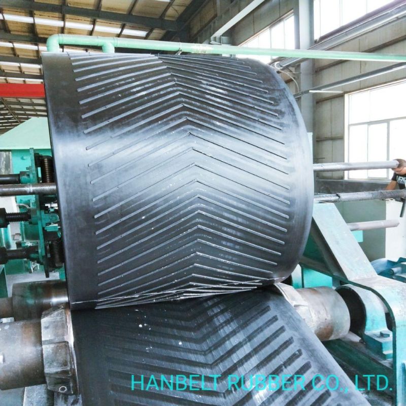 Good Quality Chevron Rubber Conveyor Belt Reinforced with Canvas