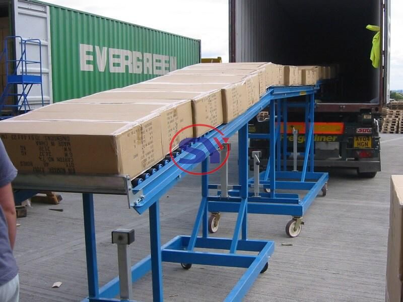 Truck Loading Unloading PVC/Plastic Extensible Roller Conveyor Telescopic for Carton Box