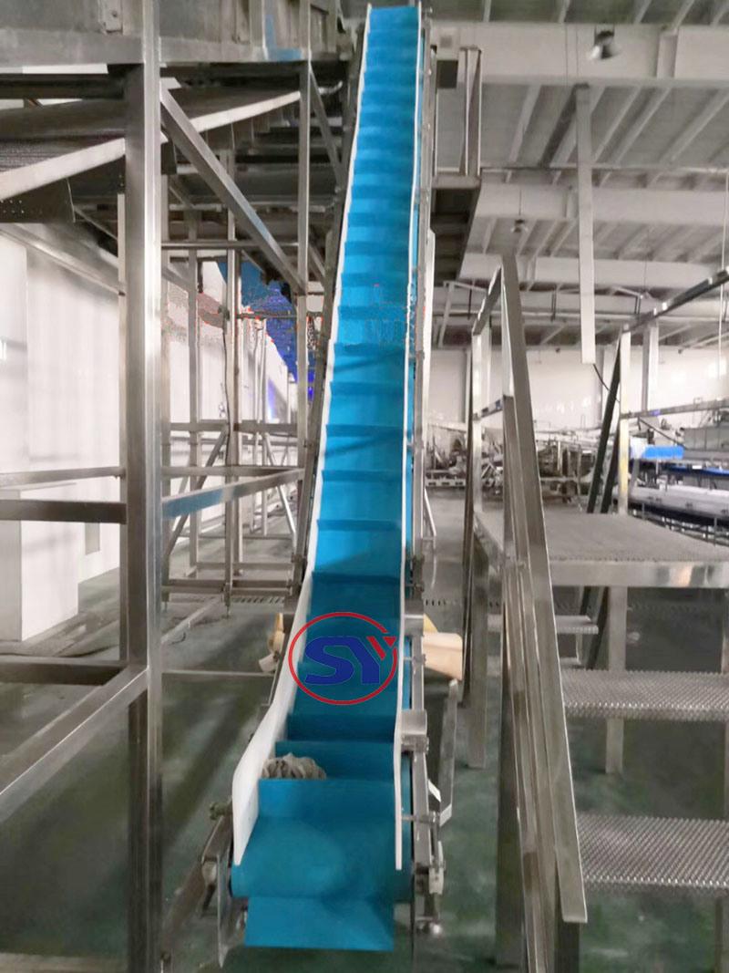 Fruit Vegetable Process Declined Belt Conveyor Food with Baffer and Sidewall