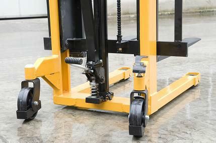 Hydraulic Manual Stacker with CE TUV From Chinese Supplier