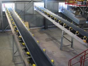 Black Ep/Nn 200 Industrial Conveyor Belts for Sale with Good Quality