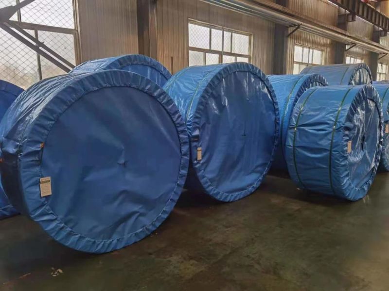 High Tensile Strength Smooth Ep Nn Fabric Wear Resistant Rubber Conveyor Belt for Stone Crusher/Coal Mining