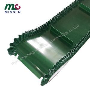 China Flexible Flat PU Green Conveyor Belt with Baffle Plate