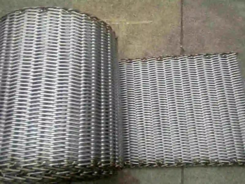 High Temperature SS304 Stainless Steel Chain Spiral Conveyor Belt / 304 Balance Weave Wire Mesh Belt Conveyor Mesh Belt Price