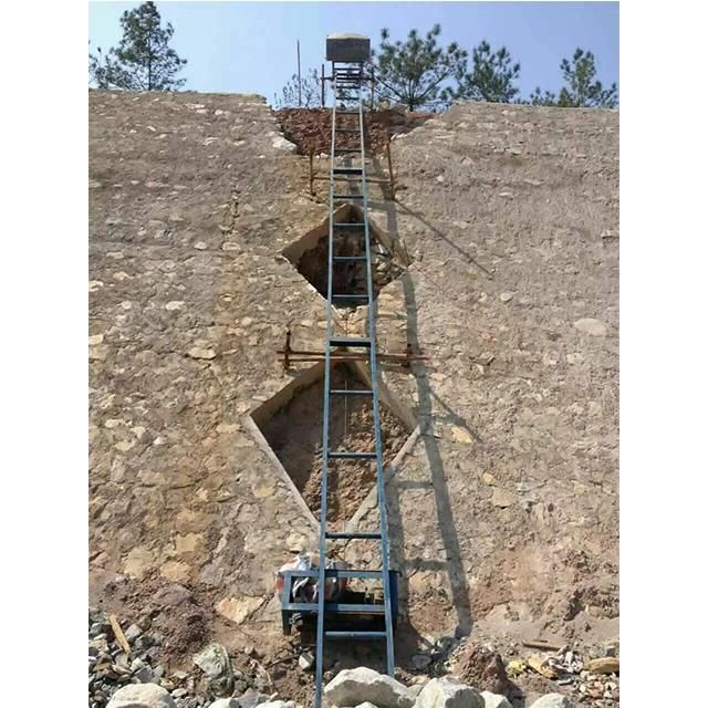 Bucket Elevator Electric Climbing Truck Sand Stone Soil Lifting Equipment
